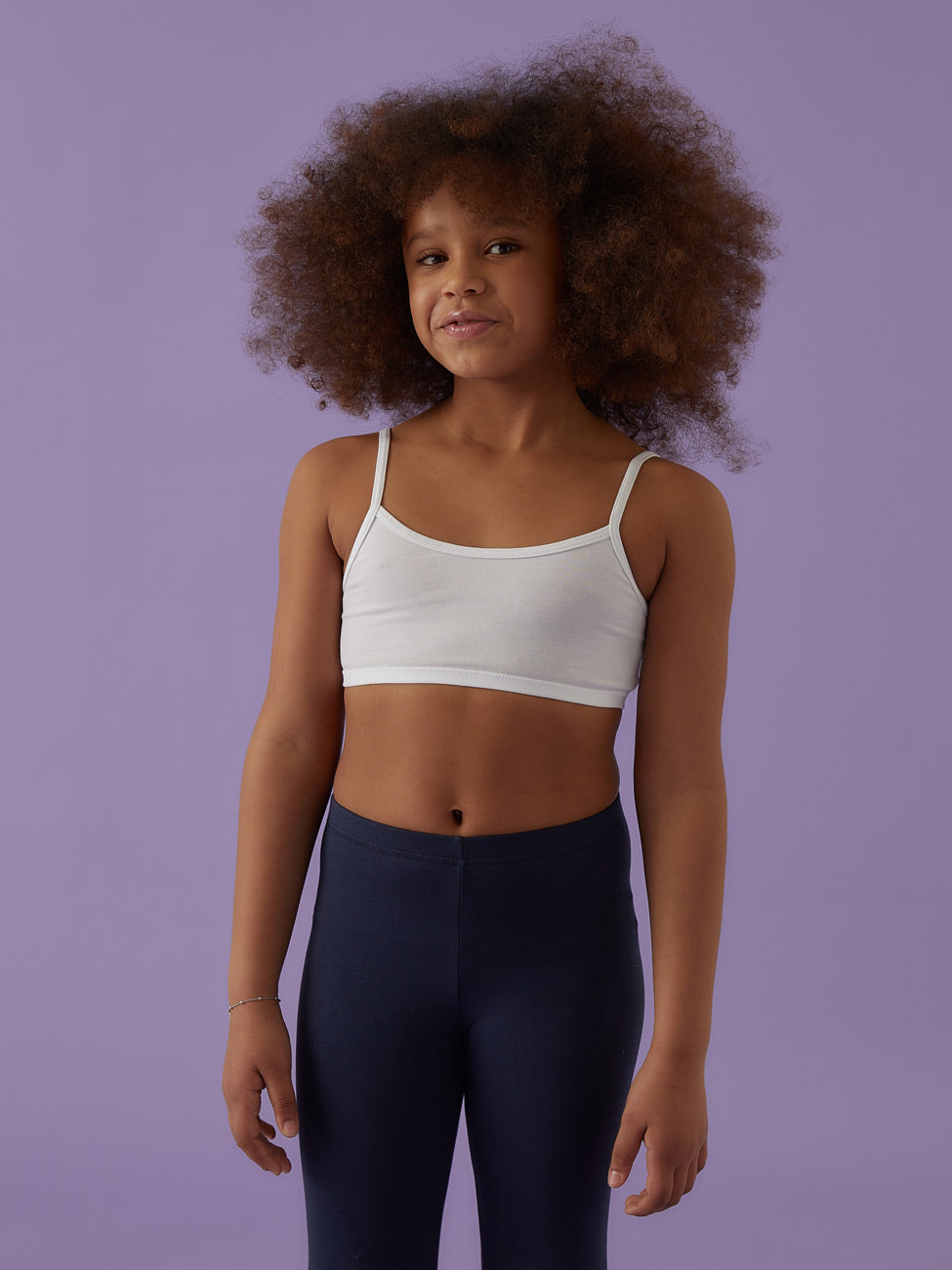 Brassiere bimba Jadea 175 bianco indossata