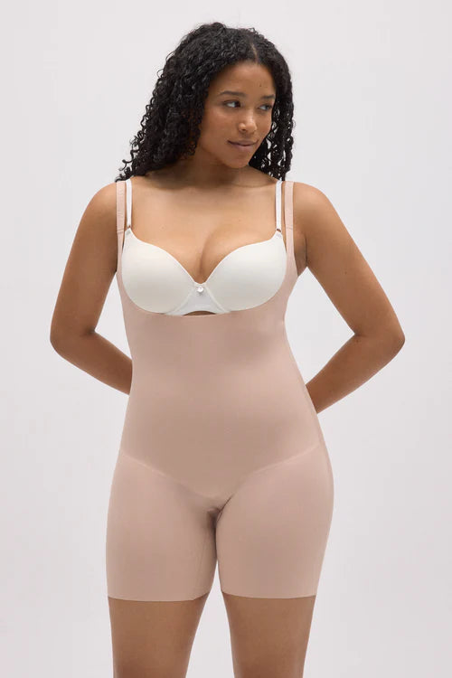 19051 body ysabel mora nude