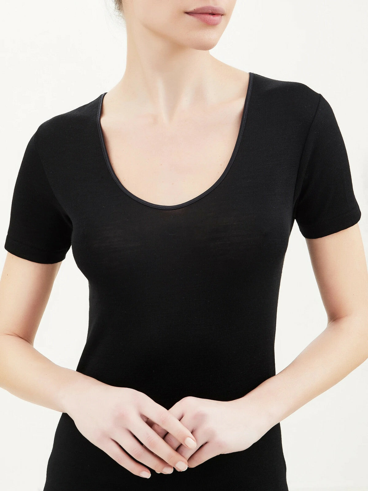 Maglietta donna Ragno a manica corta in lana e seta  85% lana - 15% seta 