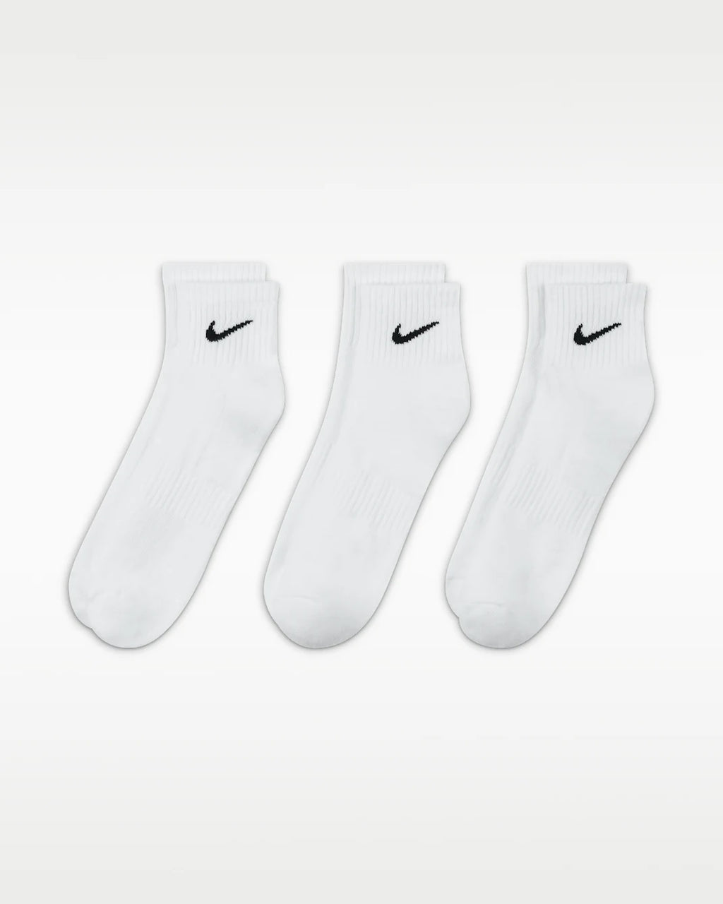 calza dettaglio nike girocaviglia bianco
