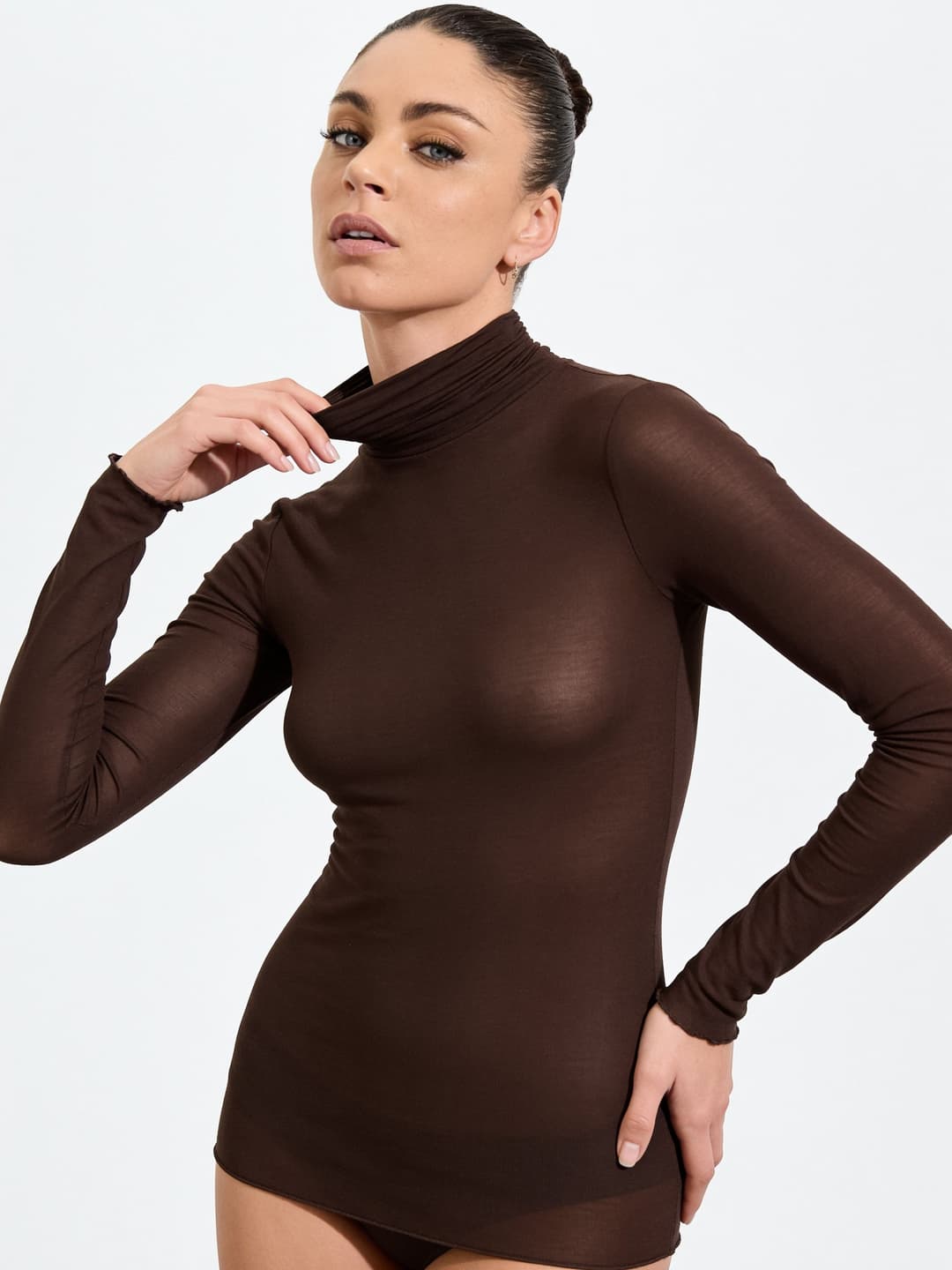 Maglia donna Ciocca collo dolcevita in cashmere e modal manica lunga P0714M colore Cacao